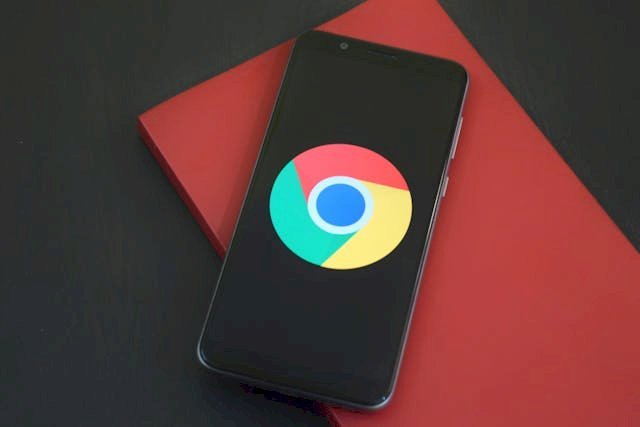 Google Chrome M121 Update (image via pexels.com)