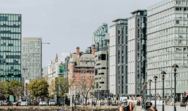 How to Buy a Business in Hull: Tips and Considerations