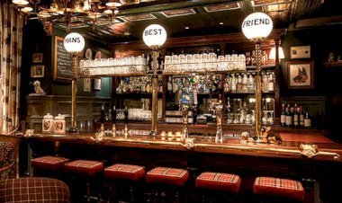 Top 5 Gastropubs in Manchester: Where Tradition Meets Gourmet Cuisine
