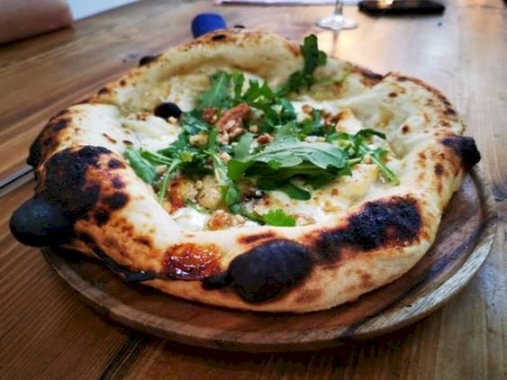 Top 5 Pizza Places in Manchester You Must Try