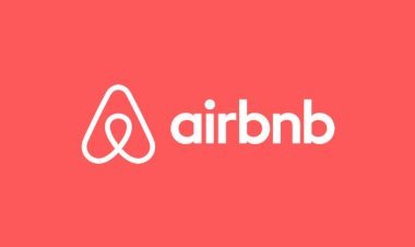 The Future of Airbnb Hosting: Embracing Automation and AI for Better Management