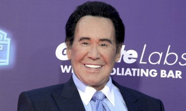 Wayne Newton Net Worth in 2025: Inside Mr. Las Vegas’ Wealth