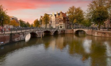 15 Best Things to Do in Amsterdam in 2025 | Top Attractions & Tips