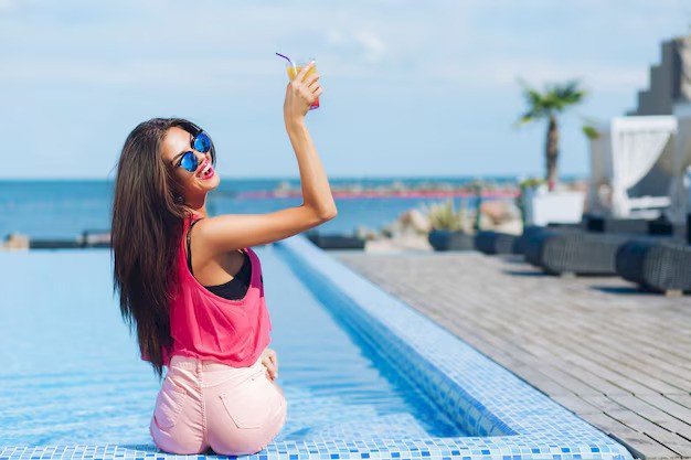 How to Plan the Ultimate Luxury Holiday in Ibiza: Villas, Nightlife & Yacht Charters