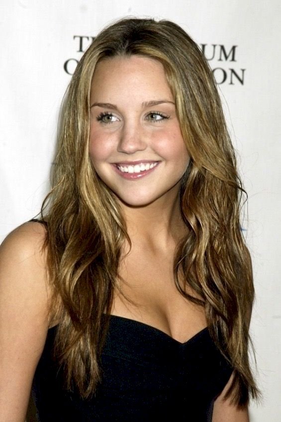 Amanda Bynes Net Worth 2025: Career, Life, and How She’s Rebuilding