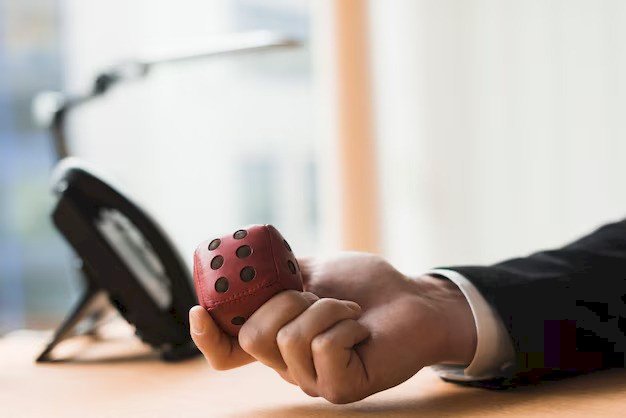 Labour Under Pressure as MPs Push for New Gambling Laws in the U.K.