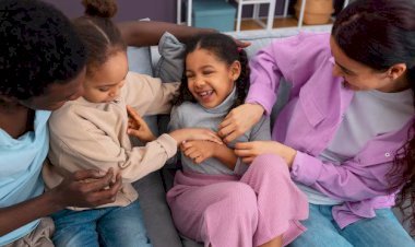 How Much Do Foster Carers Get Paid in the UK? (2025 Allowances & Pay Guide)