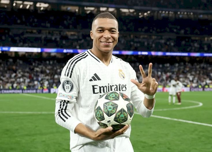 Kylian Mbappé Net Worth 2025: Salary, Career & Lifestyle