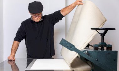 Direct to Garment Printing: Full Process, Cost & Comparison (2025)