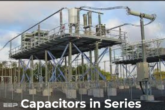 capacitors in series diagram showing voltage division and formula