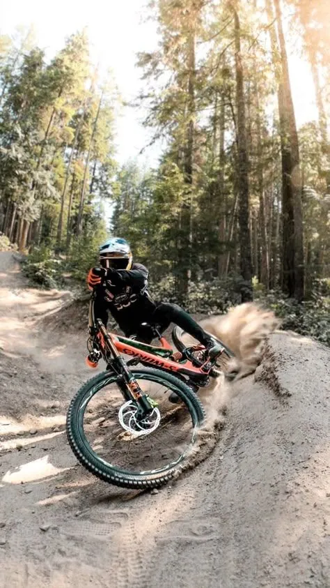 Adolf Silva (2026): Biography, Career, and Life of Spain’s Fearless Freeride Rider