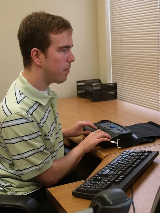 eSIMs for Business Travelers: Stay Productive Anywhere
