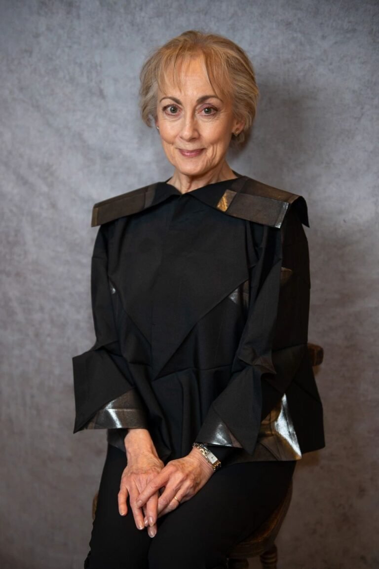 Paula Wilcox Net Worth: Career, Biography & Lifestyle