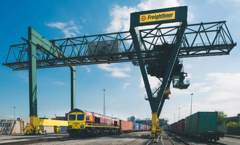 Top 5 Shipping Container Moving Companies in the UK